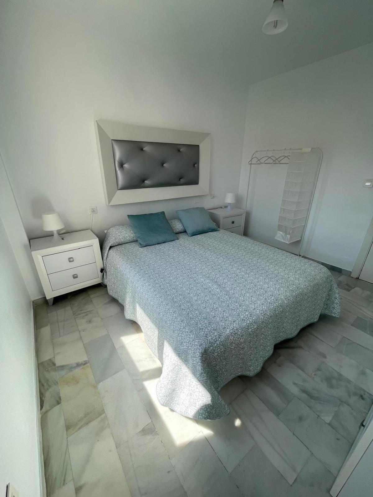 Apartamento Jardines Del Rocio Torre Del Mar Exterior photo